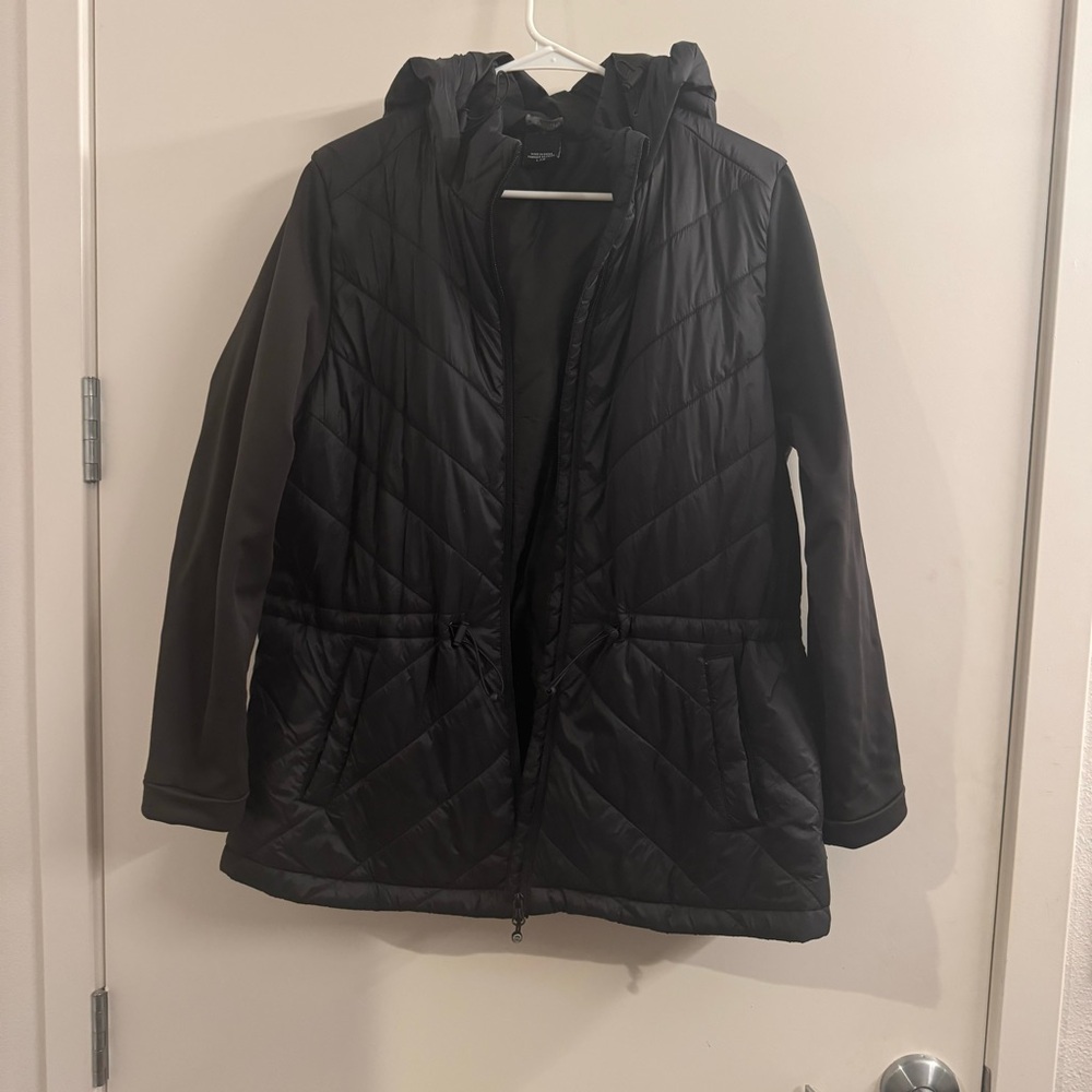 Mondetta Outdoor Project Black Mixed Media Puffer Jacket Womens